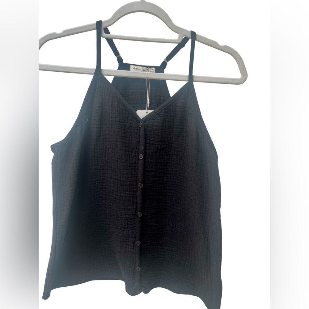 NWT Active USA top